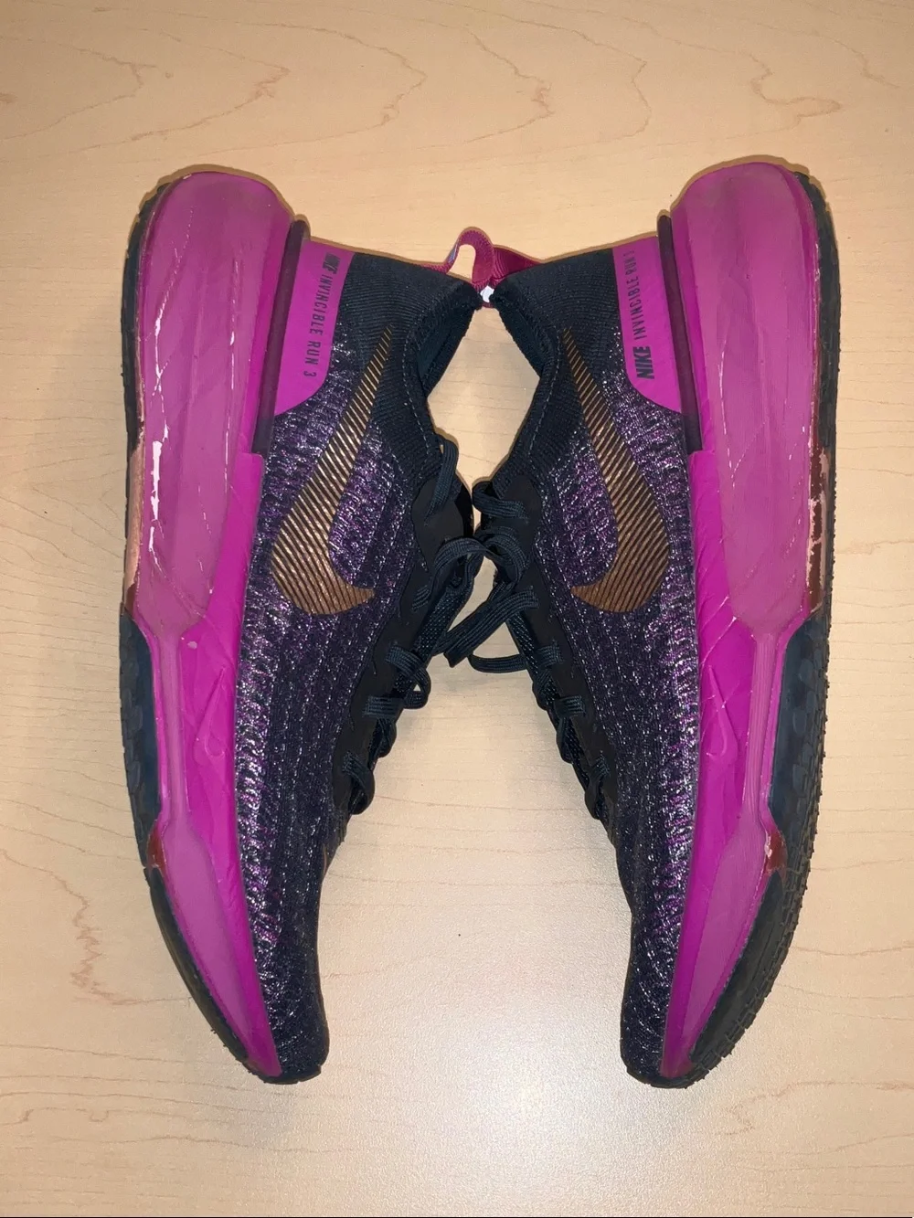 Nike invincible women’s